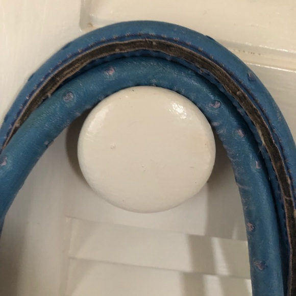 GUESS PURSE - Picture 7 of 16